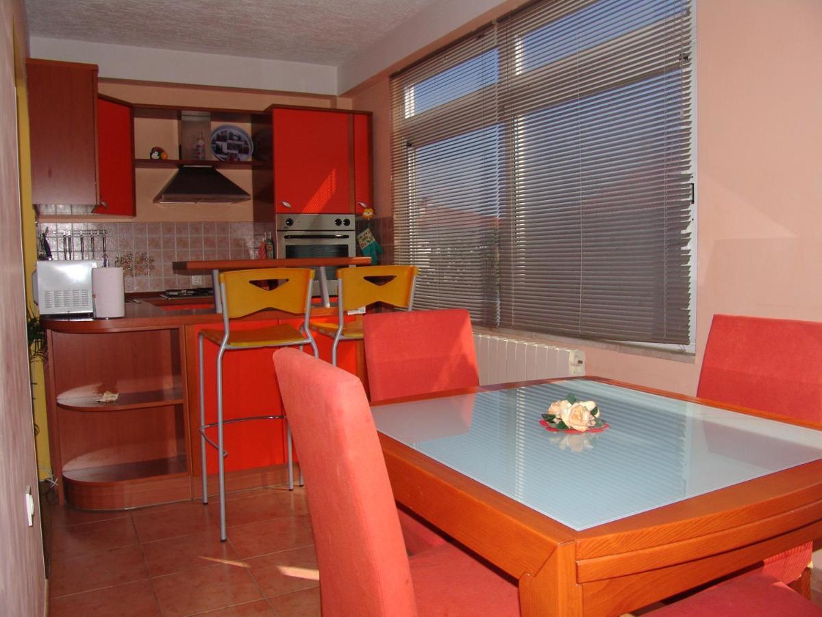 Apartments Bozica คิร์ก ภายนอก รูปภาพ