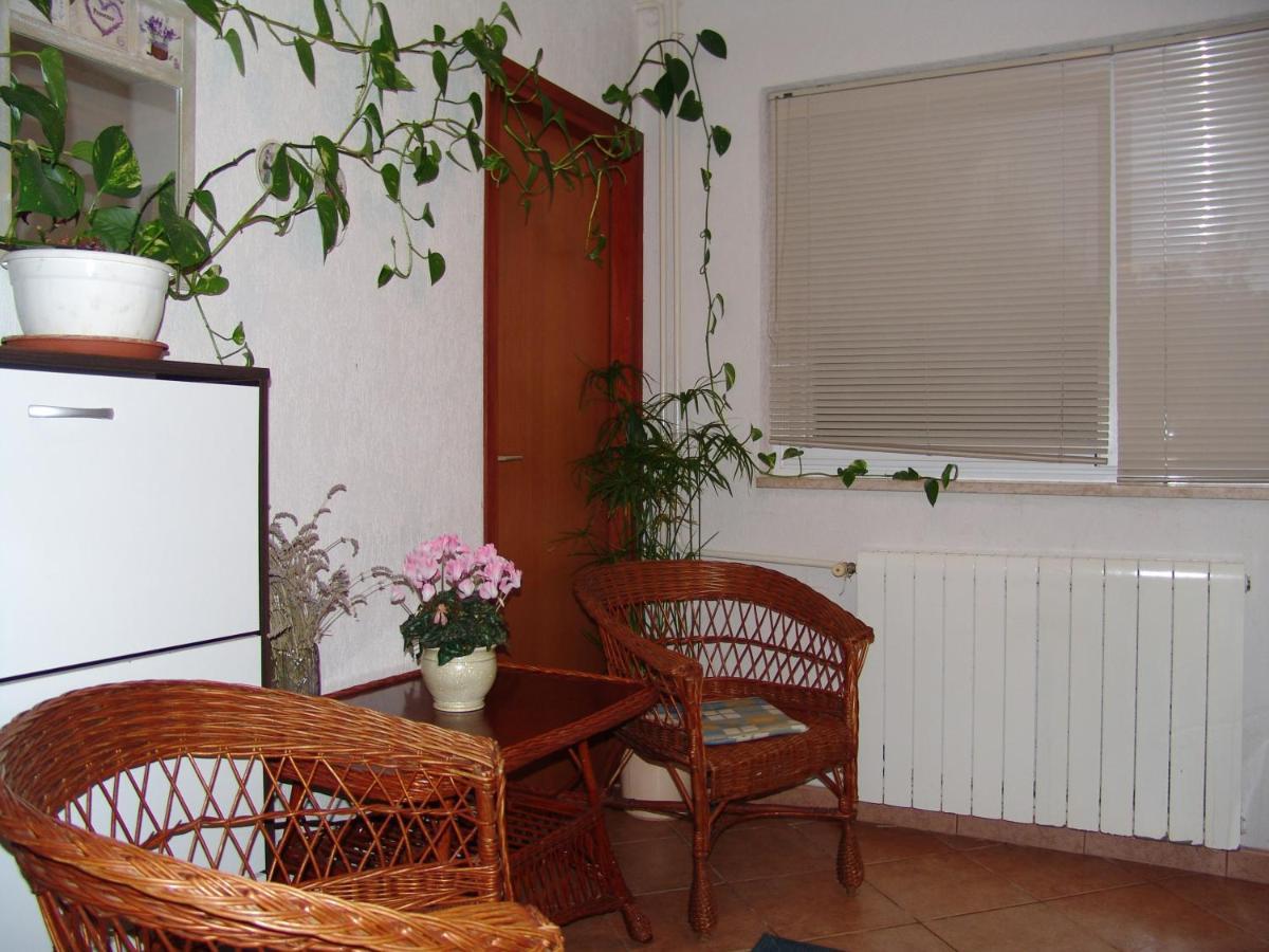 Apartments Bozica คิร์ก ภายนอก รูปภาพ