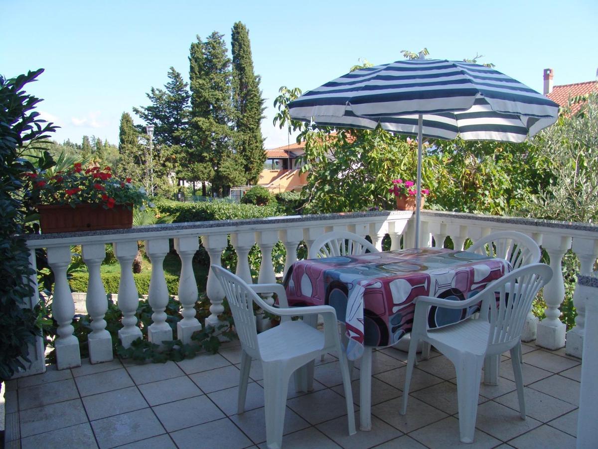 Apartments Bozica คิร์ก ภายนอก รูปภาพ