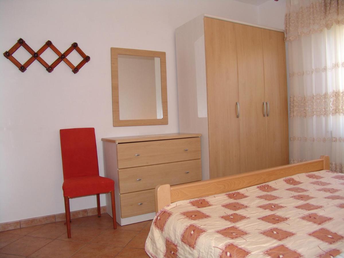 Apartments Bozica คิร์ก ภายนอก รูปภาพ