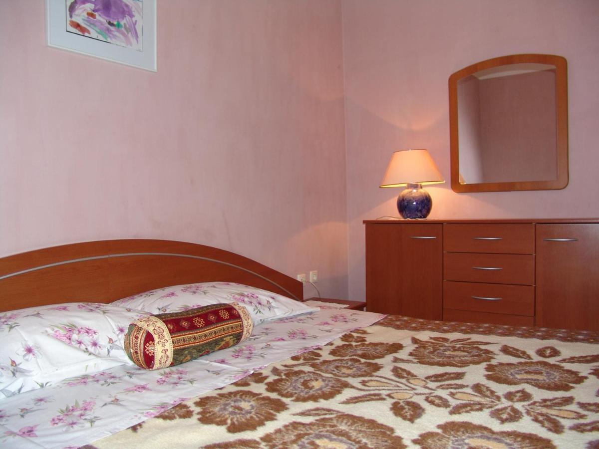 Apartments Bozica คิร์ก ภายนอก รูปภาพ