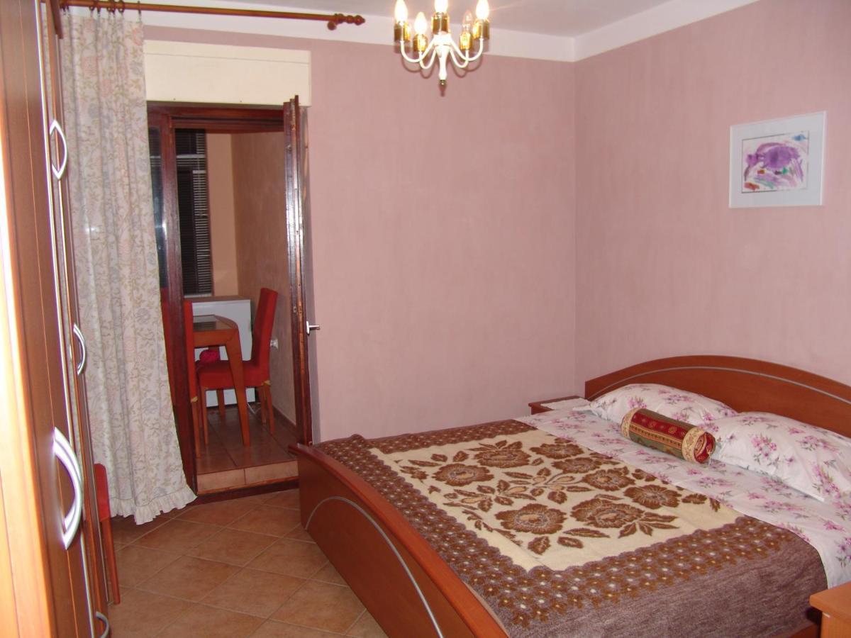 Apartments Bozica คิร์ก ภายนอก รูปภาพ